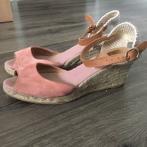 Kanna Wedges